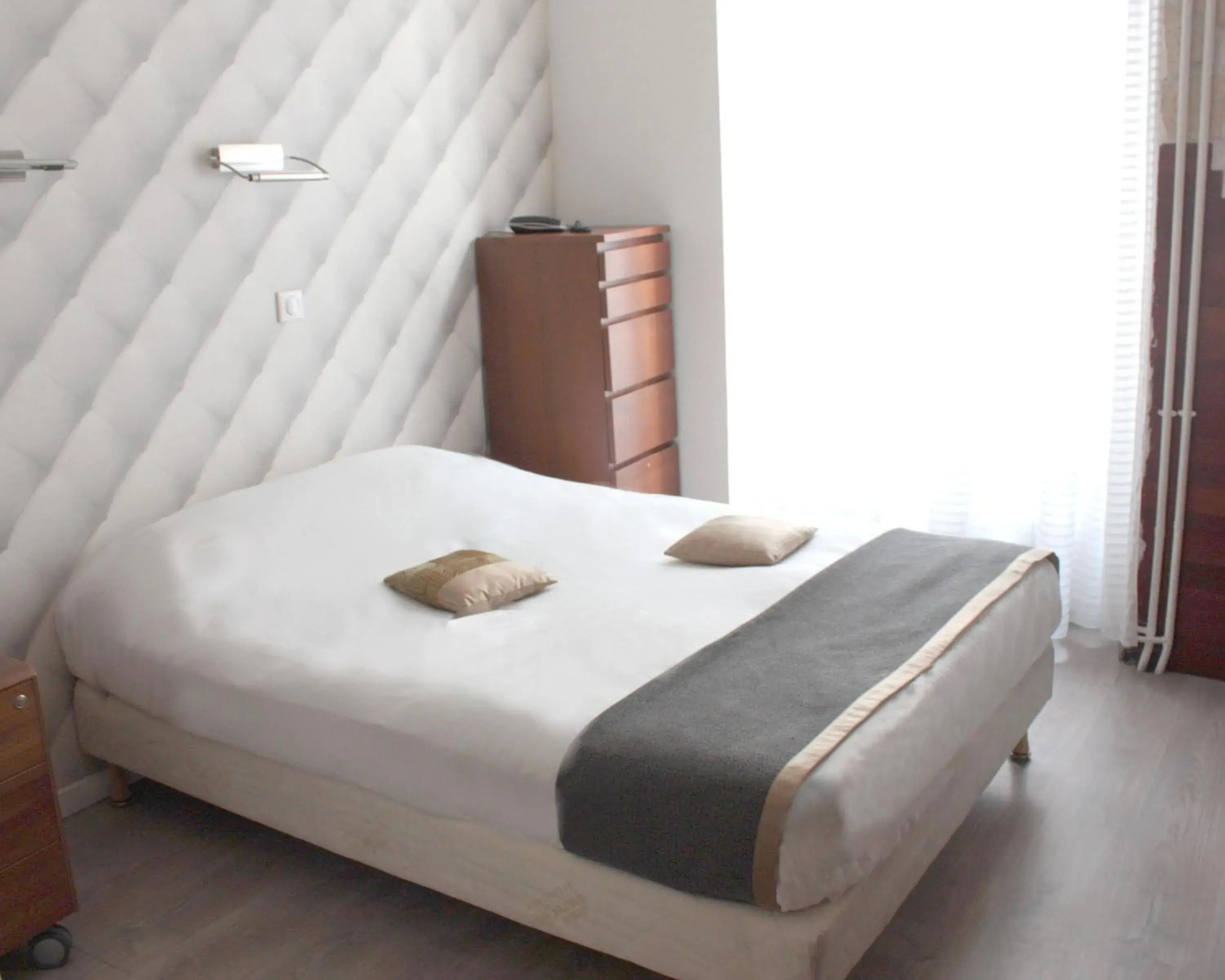 Bedroom, Bed in Hotel Hauteville Opera